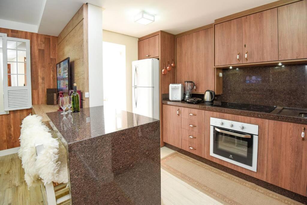 Apartamento Completo No Coracao De 格拉玛多 外观 照片